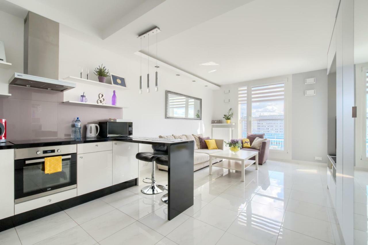 Gama Apartment Varşovia Exterior foto