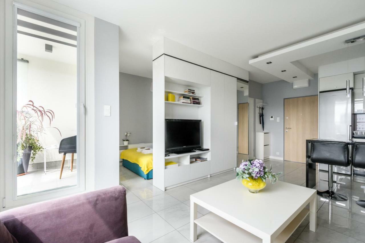 Gama Apartment Varşovia Exterior foto